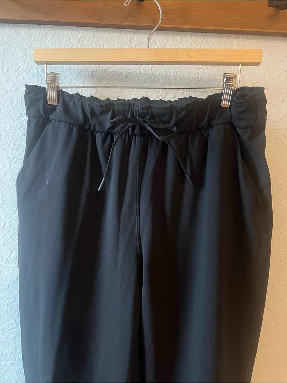lululemon athletica Black Pull-On Pants with Drawstring
